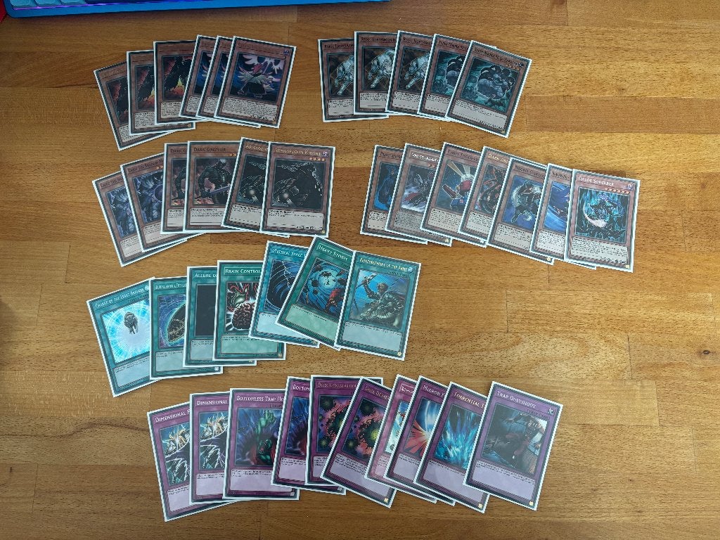 Yu-Gi-Oh Edison Format Deck Vayu Turbo, Hobby en Vrije tijd, Ophalen of Verzenden, Zo goed als nieuw, Speeldeck, Foil
