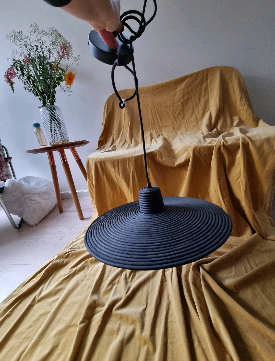 ZUIVER hanglamp loods 5, zwarte rotan japandi stijl, Huis en Inrichting, Lampen | Hanglampen, Ophalen