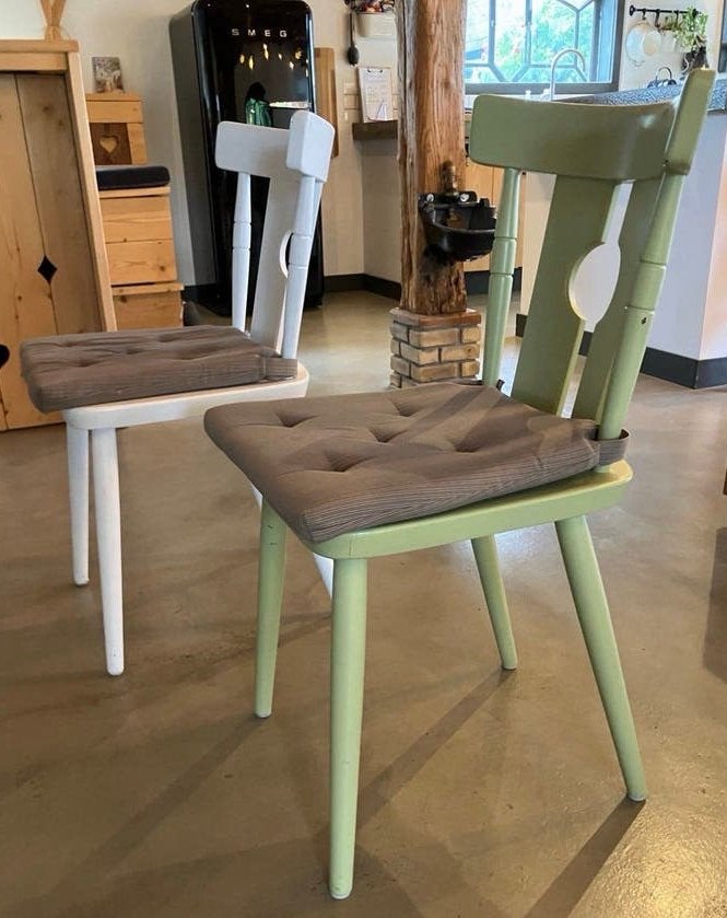 houten café stoelen, prijs per stuk, nog 11 beschikbaar, Ophalen, Gebruikt, Overige kleuren, Eén