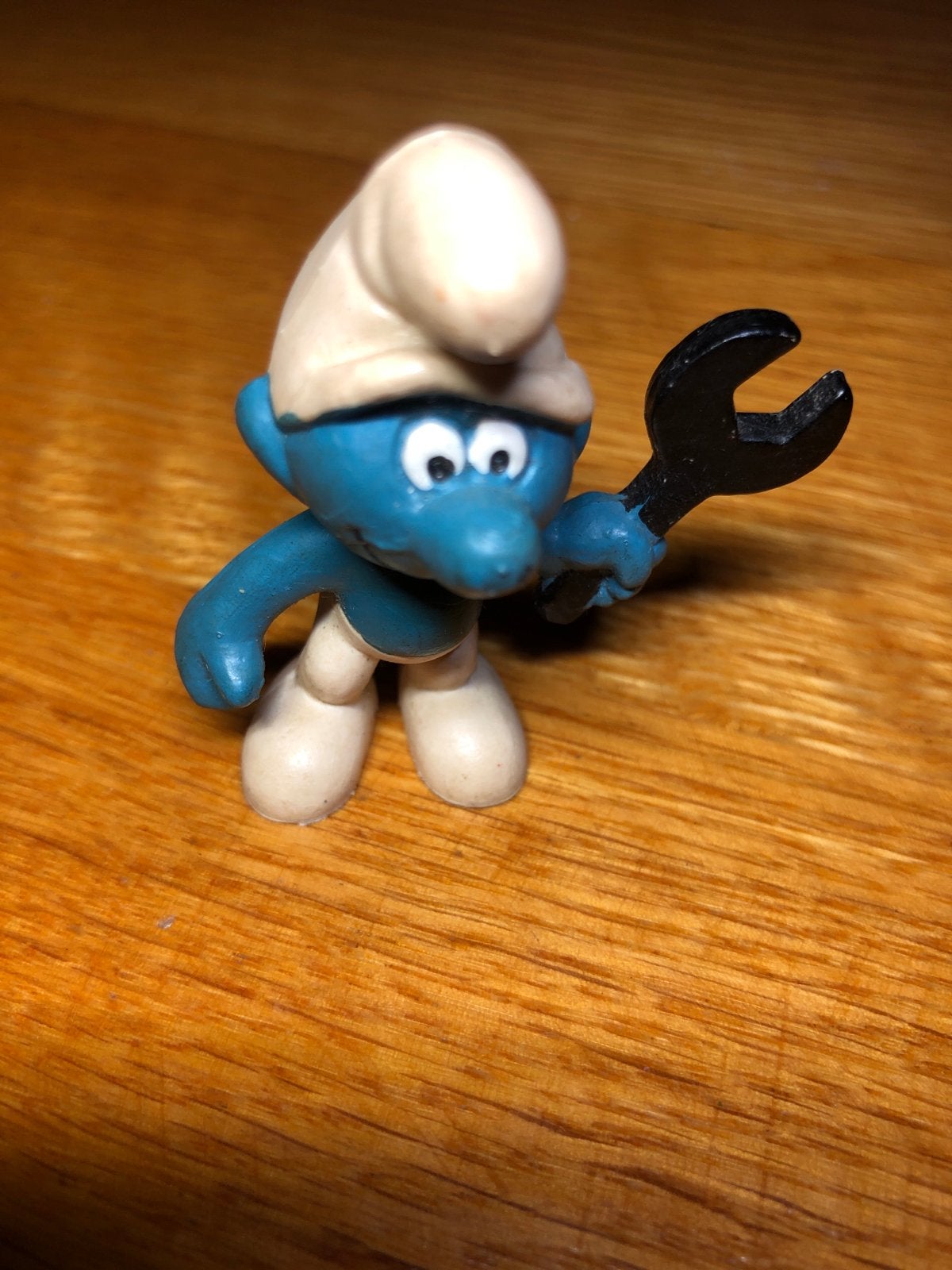 Vintage Smurf met moersleutel - W. Germany PEYO, Ophalen of Verzenden, Gebruikt, Overige Smurfen, Poppetje, Figuurtje of Knuffel