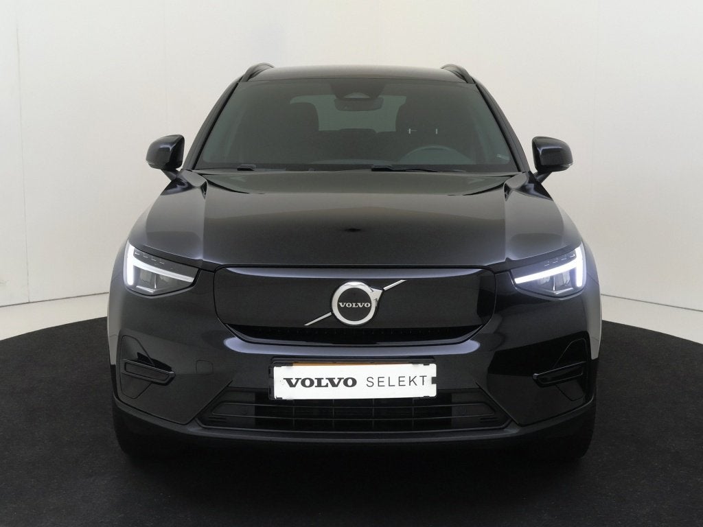 Volvo XC40 Extended Dark 82 kWh | Stoel-Stuurverwarming |, Auto's, Gebruikt, 82 kWh, Zwart, Origineel Nederlands