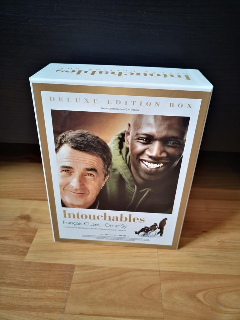 Intouchables deluxe edition box, Cd's en Dvd's, Dvd's | Avontuur, Nieuw in verpakking, Alle leeftijden, Ophalen