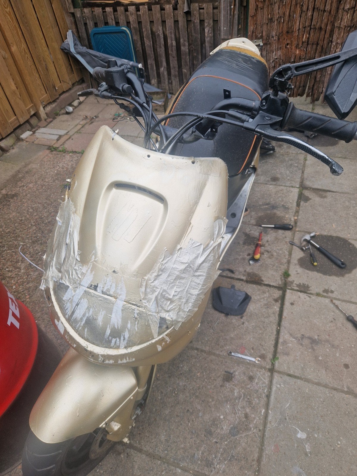 Voor kort niet rijdende peugeot vivacity, Ophalen, Gebruikt, Maximaal 25 km/u