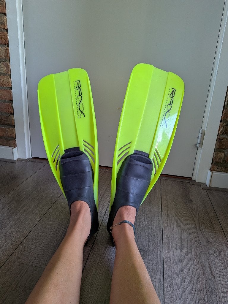 Zwemvliezen / flippers (maat 36 - 38) – inclusief opbergtas, Ophalen of Verzenden, Zo goed als nieuw, Zwem- of Duikvliezen