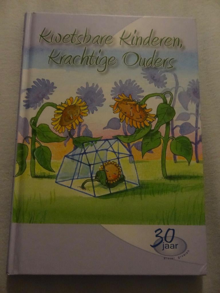 Kwetsbare kinderen, krachtige ouders: boek over couveuse, Ophalen of Verzenden, Zo goed als nieuw, Zwangerschap en Bevalling