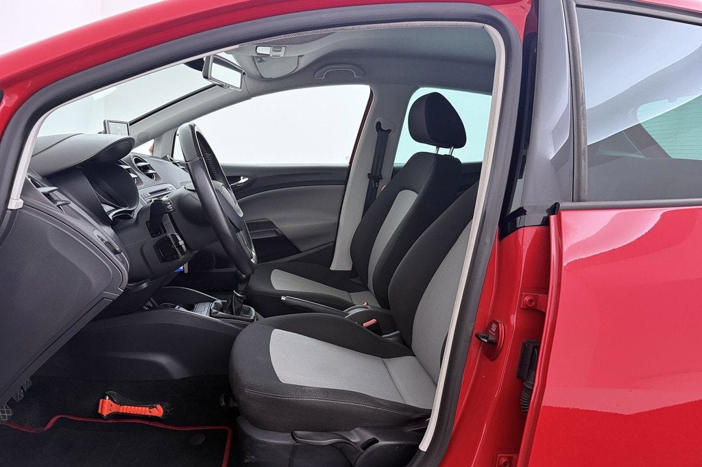 Seat Ibiza 1.2 TSI Style | Trekhaak | Org NL | Climate Contr, Voorwielaandrijving, Euro 5, Zwart, 990 kg