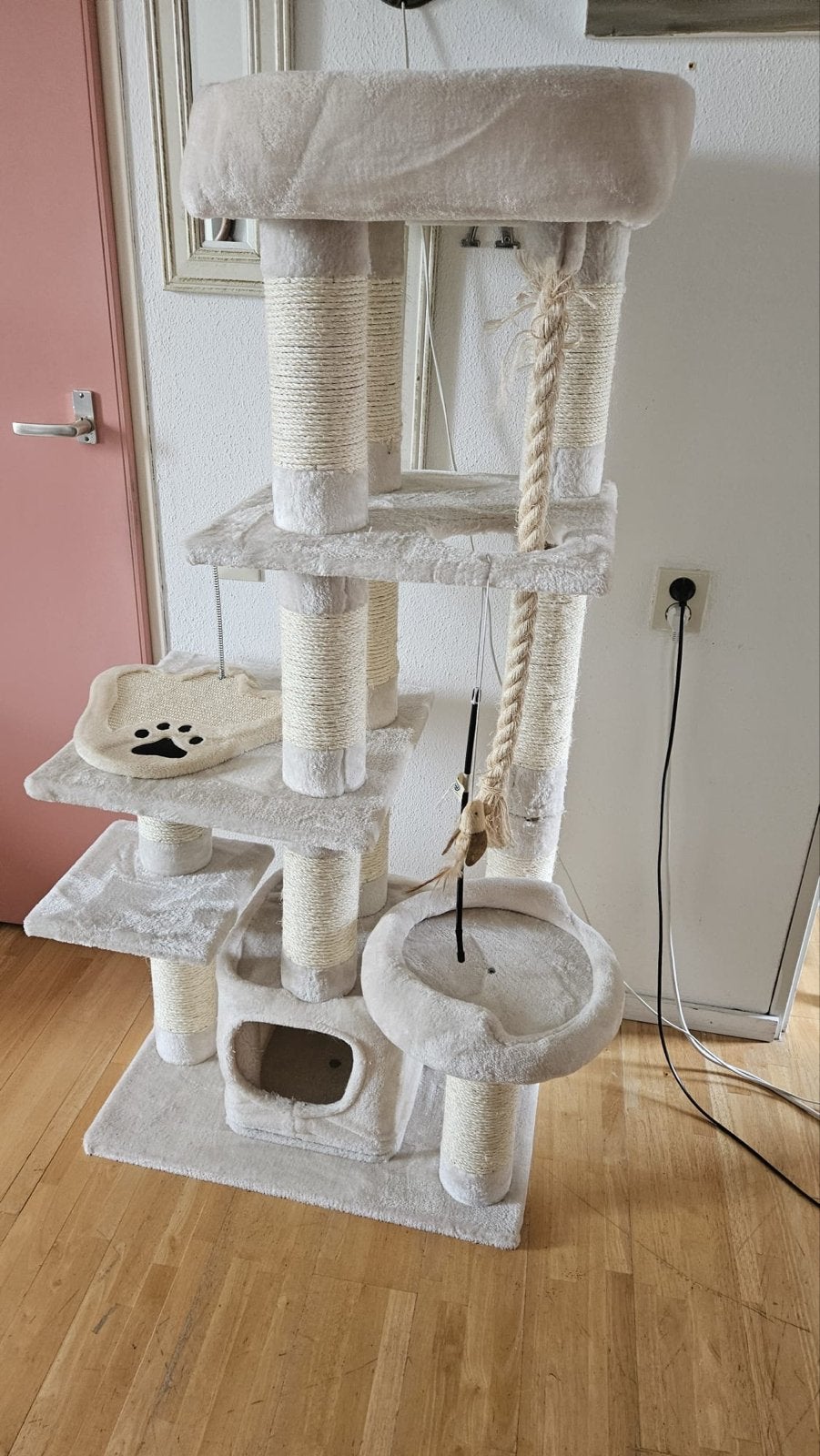 Katten krabpaal groot, Ophalen