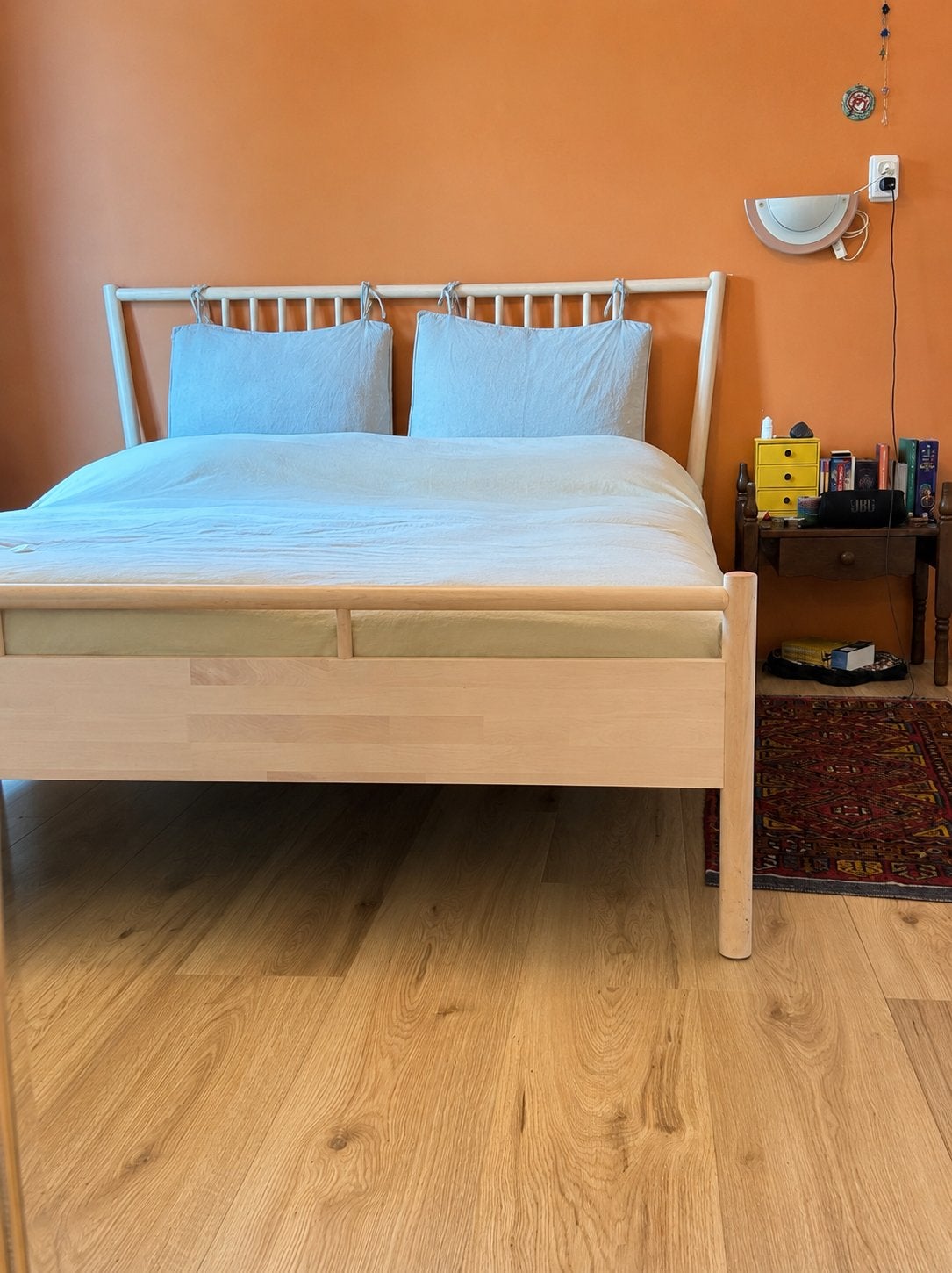 IKEA Björksnäs bedframe 160x200 cm, Huis en Inrichting, Slaapkamer | Bedden, Zo goed als nieuw, Tweepersoons, 160 cm, 200 cm, Hout