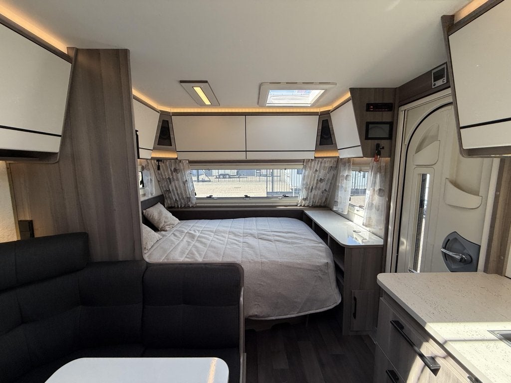 Kabe Estate 600 GDL KS, Bedrijf, Kabe, Schokbreker, 6 tot 7 meter