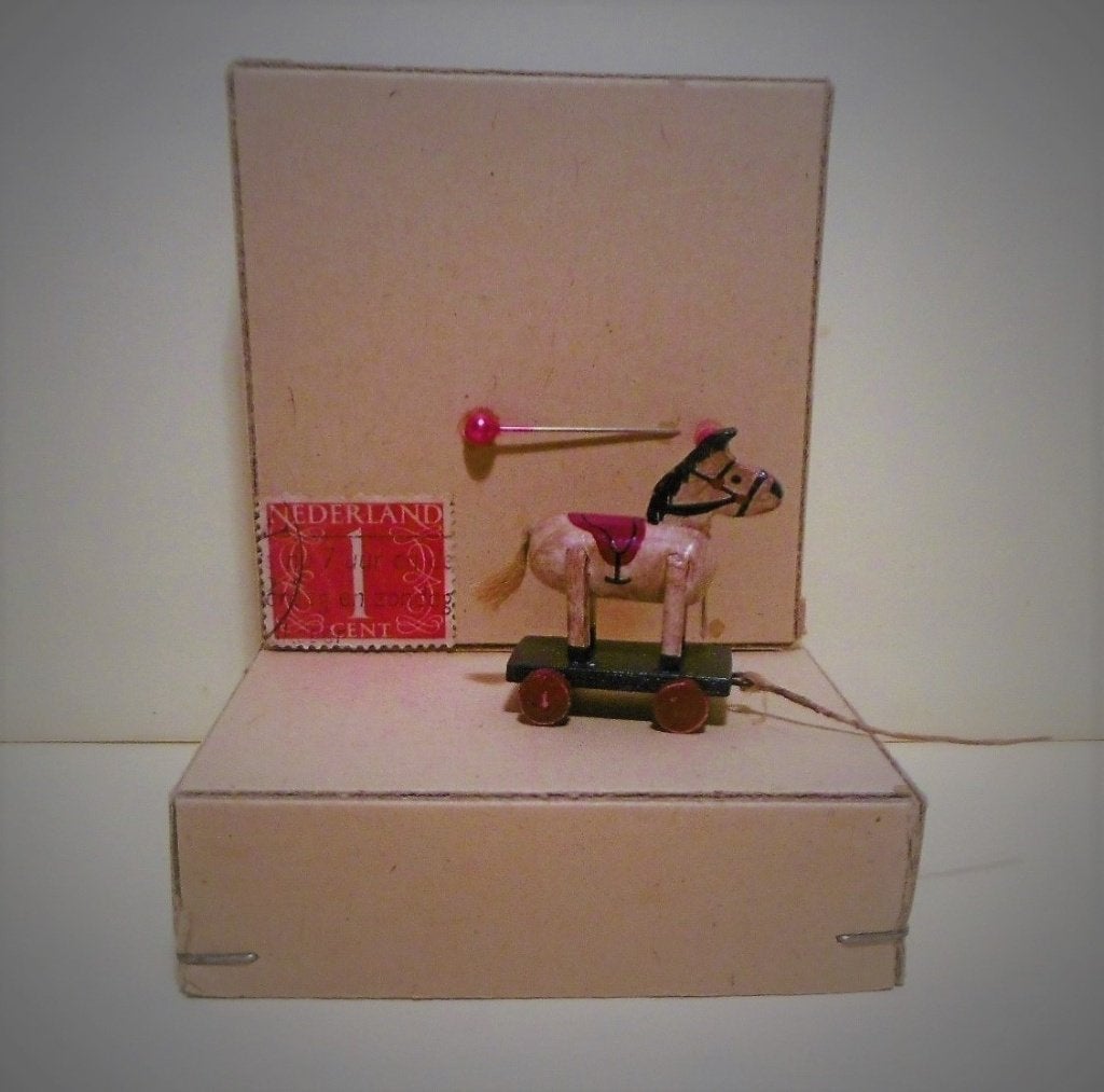 oud paardje poppenhuis speelgoed winkel kerst paard popje, Verzenden, Poppenhuis
