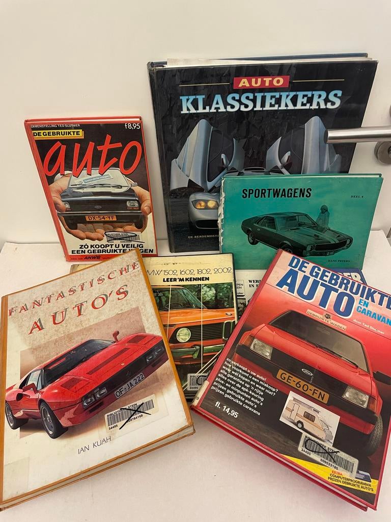 8 Vintage Auto Boeken Jaren '70 - '80 - Gebruikssporen, Boeken, Ophalen of Verzenden, Gelezen, Algemeen