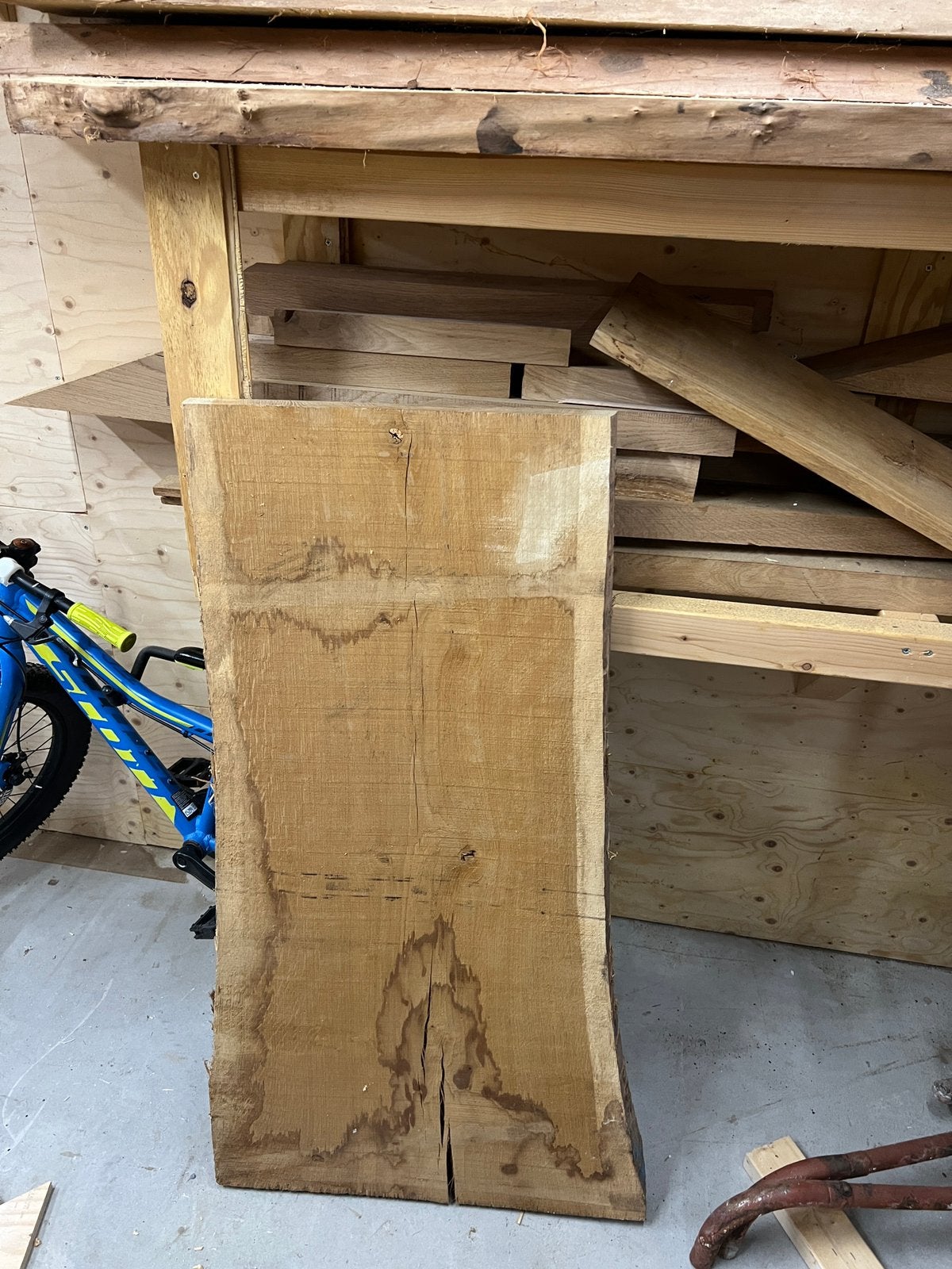 Eikenhout en douglas planken en balken - Diverse afmetingen, Doe-het-zelf en Verbouw, Hout en Planken, Ophalen, Gebruikt, 25 tot 50 mm