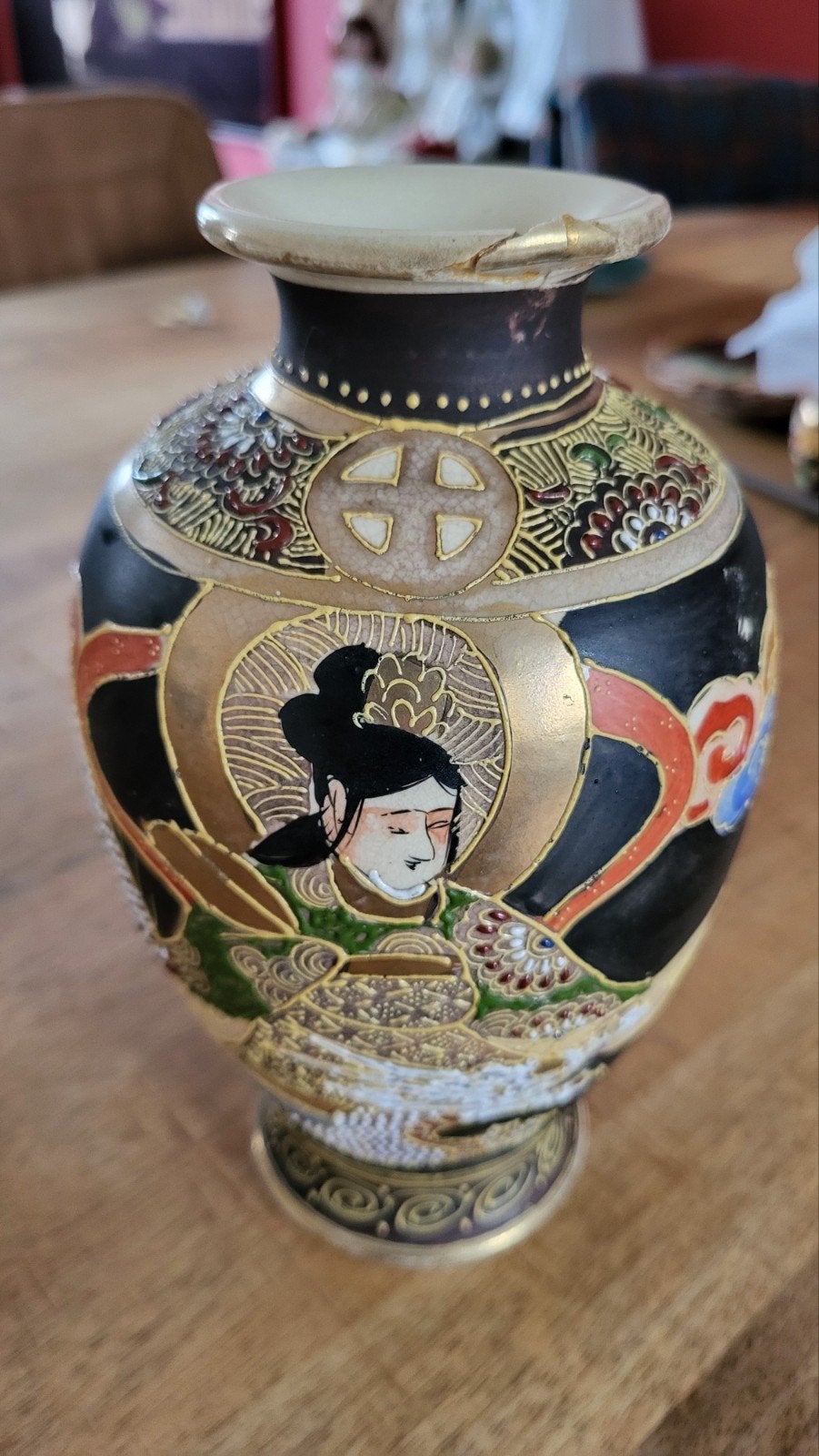Antieke Japanse Satsuma Vaas met Draak en Geisha, Ophalen of Verzenden