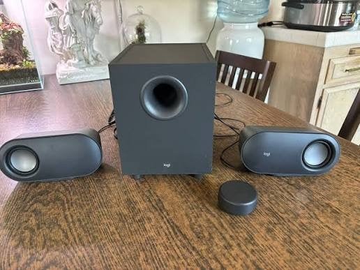 Logitech Z407 2.1 luidsprekerset - Zo goed als nieuw, Computers en Software, Ophalen, Zo goed als nieuw, Audiokanaal 2.1, Logitech