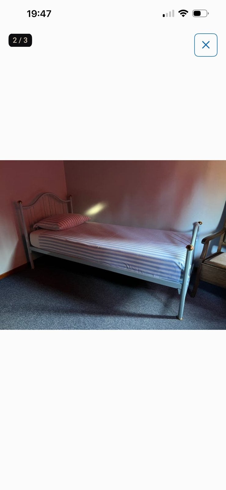 IJzeren bed licht blauw. Puntgaaf, Ophalen, 90 cm, Eenpersoons, Blauw