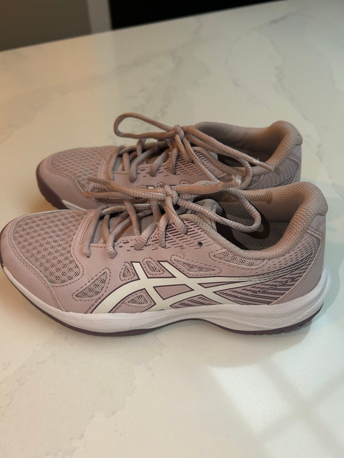 ASICS sportschoenen - Roze/paars - Maat 35,5, Kleding | Dames, Schoenen, Ophalen, Zo goed als nieuw, Overige kleuren, Sportschoenen
