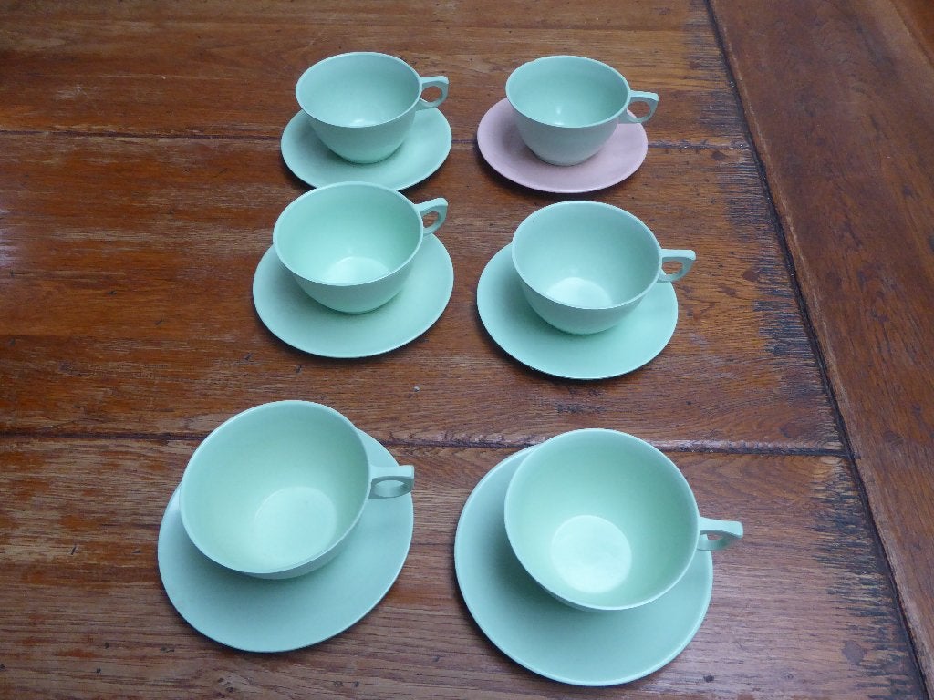 6 vintage melamine kopjes + schoteltjes, Elysee
