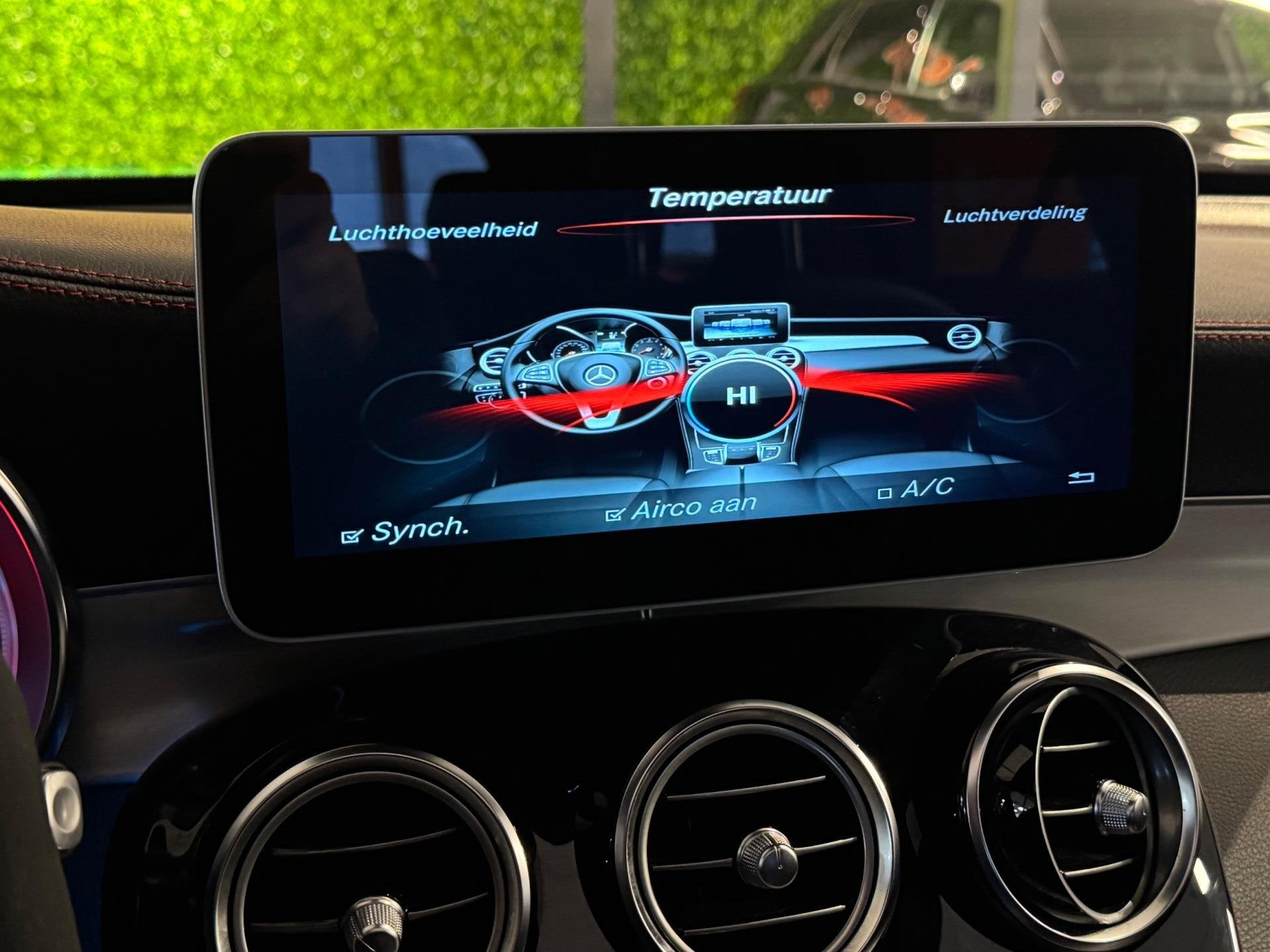 Foto 71 van Mercedes-Benz GLC-klasse AMG 43 4MATIC 367 PK |PANO|LUCHTVER