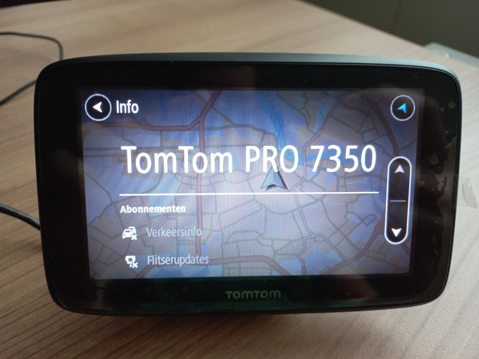 TomTom Pro 7350, Auto diversen, Ophalen of Verzenden, Zo goed als nieuw
