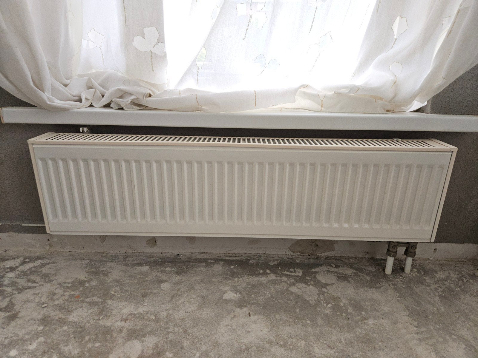 Radiatoren 5 st. 100x25, 1 st. 60x50, 1 st. 107x50, Doe-het-zelf en Verbouw, Verwarming en Radiatoren, Ophalen, Zo goed als nieuw