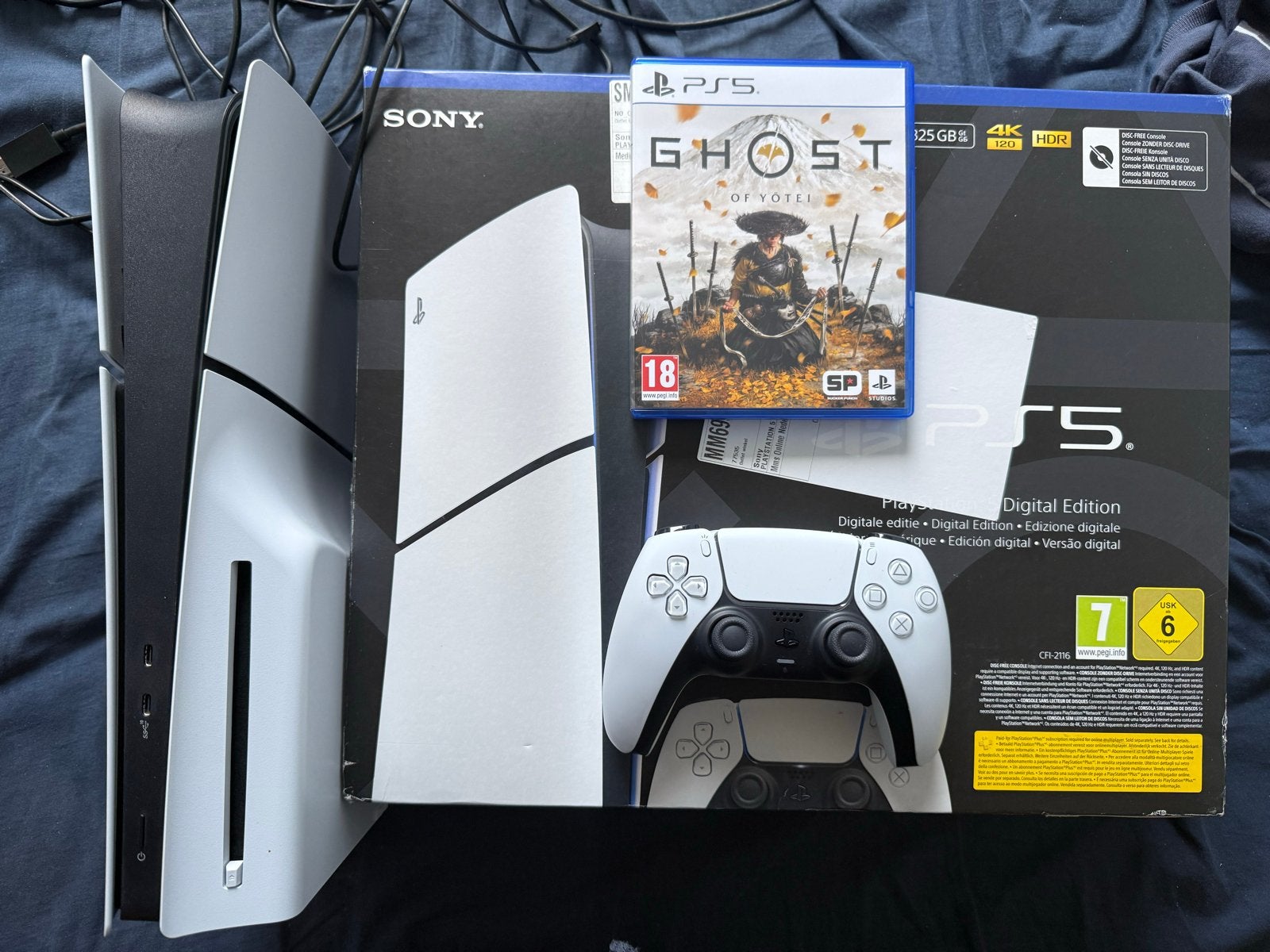 PlayStation 5 Disk Edition met Ghost of Yotei, Spelcomputers en Games, Ophalen of Verzenden, Zo goed als nieuw, Playstation 5 Digital