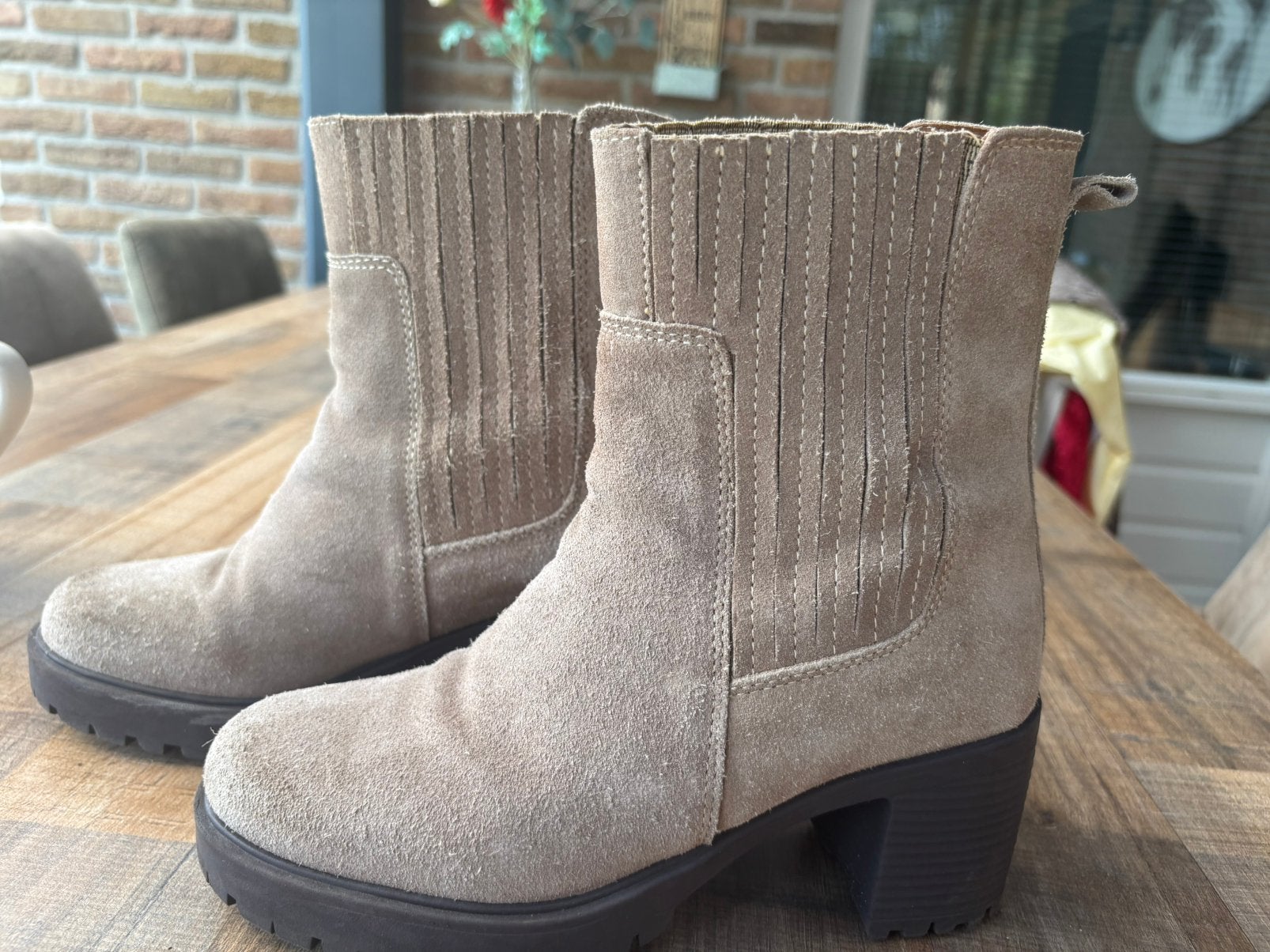 Enkel laarzen maat 38, Kleding | Dames, Beige, Lage of Enkellaarzen, Ophalen of Verzenden, Zo goed als nieuw