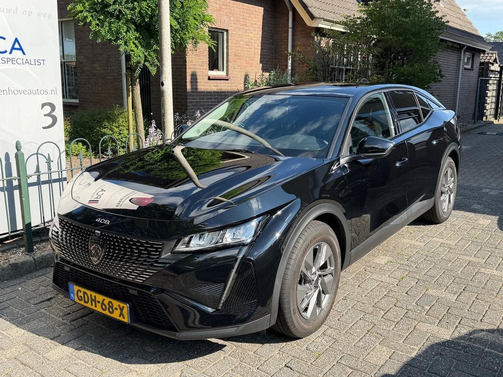 Peugeot 408 1.2 Hybrid 136 e-DCS6 Allure (bj 2024), Auto's, Peugeot, 12 maanden, 136 pk, Gebruikt, 1199 cc