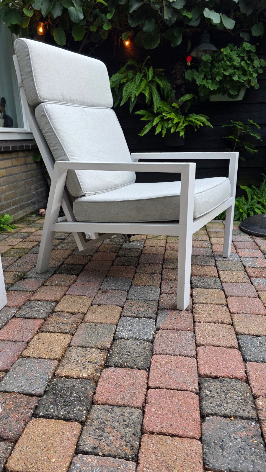 Witte aluminium Manifesto lounge tuinstoelen met bijzettafel, Ophalen, Gebruikt, Aluminium, Verstelbaar