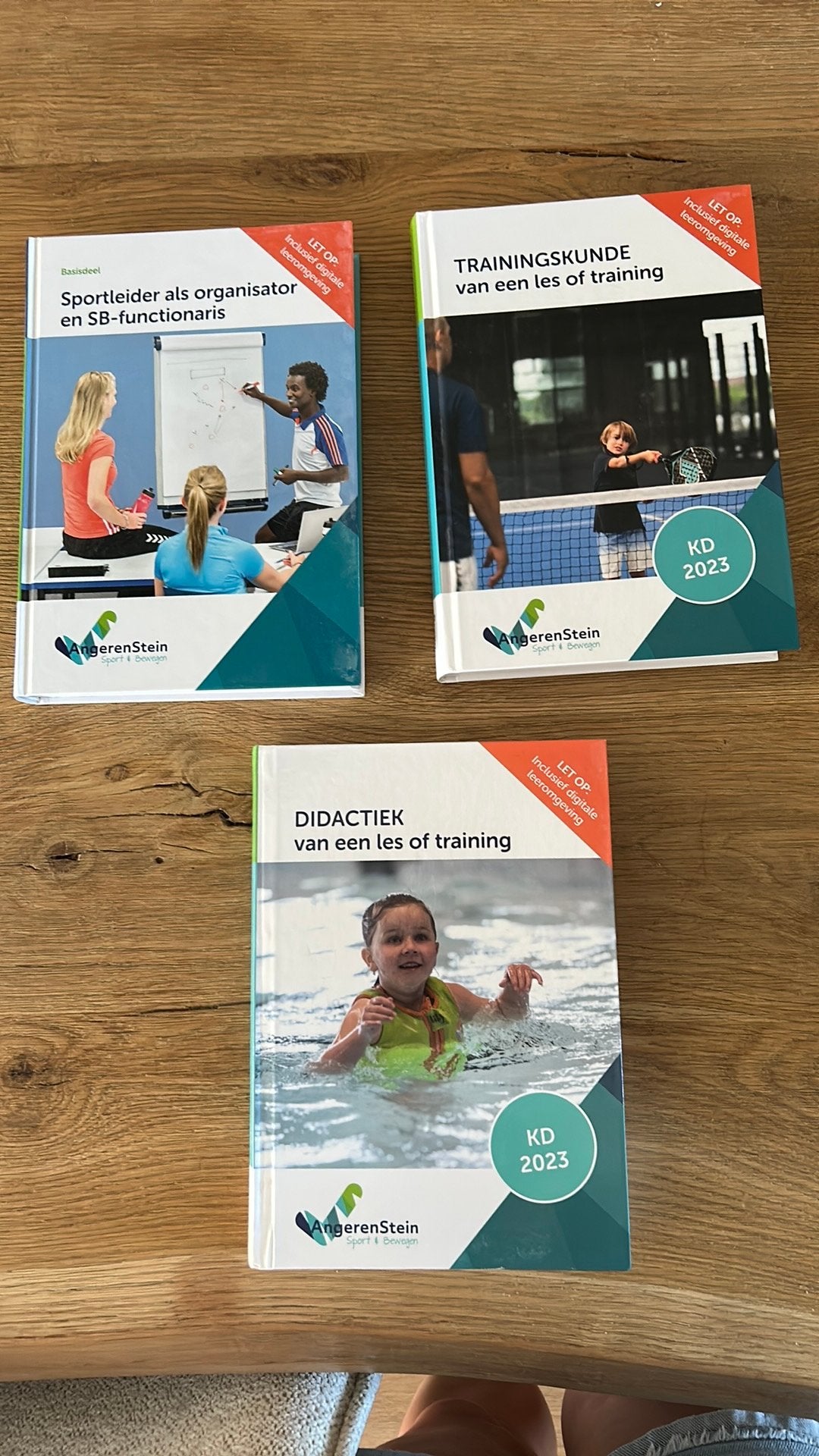 Studieboeken voor opleiding Sport en bewegen, Ophalen, Zo goed als nieuw, Overige niveaus