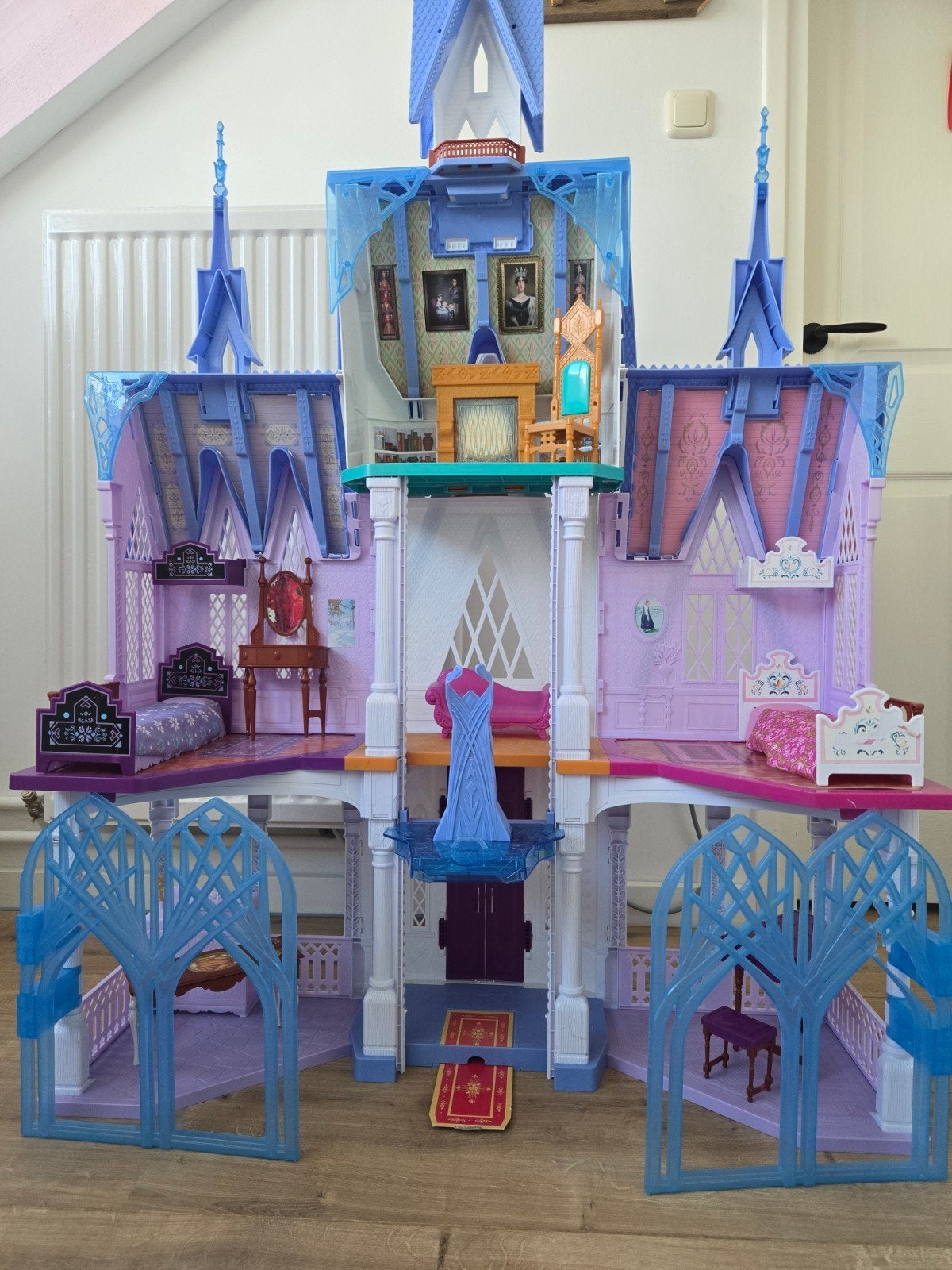 Groot Frozen Kasteel Speelset - 1.5m Hoog!, Ophalen, Zo goed als nieuw, Poppenhuis