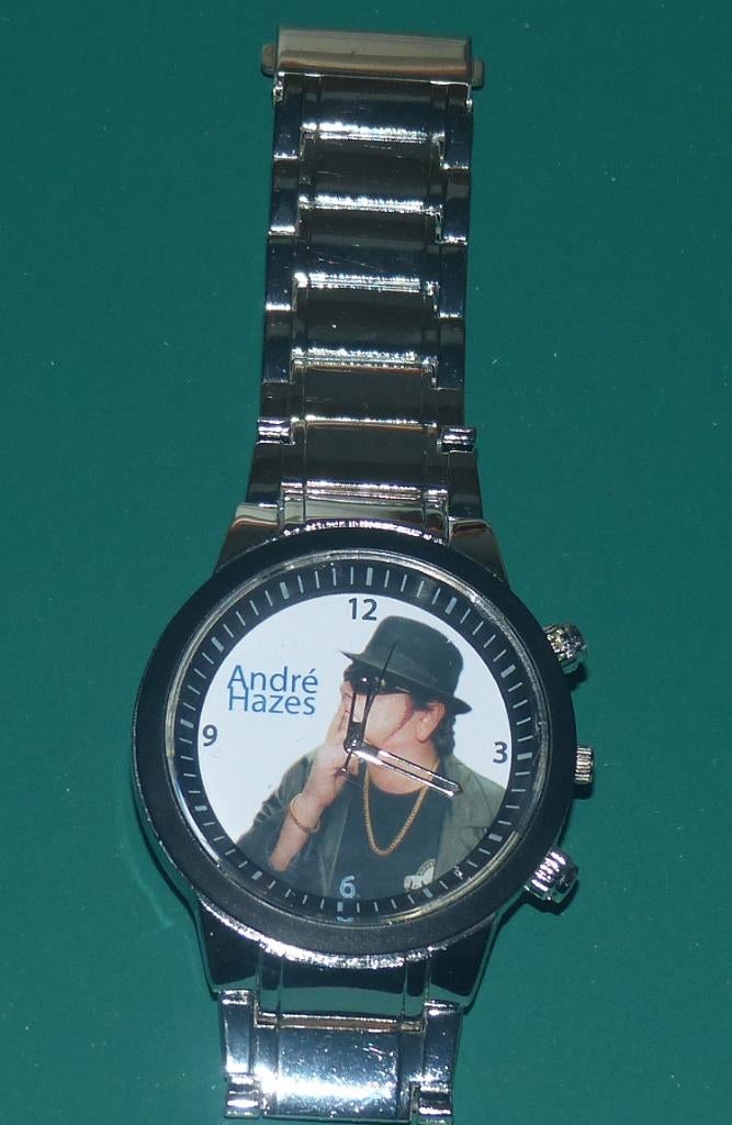 Horloge van Andre Hazes Sr. En klok van 19 cm. rand zilver., Ophalen of Verzenden, Zo goed als nieuw, Overige formaten, Levenslied of Smartlap