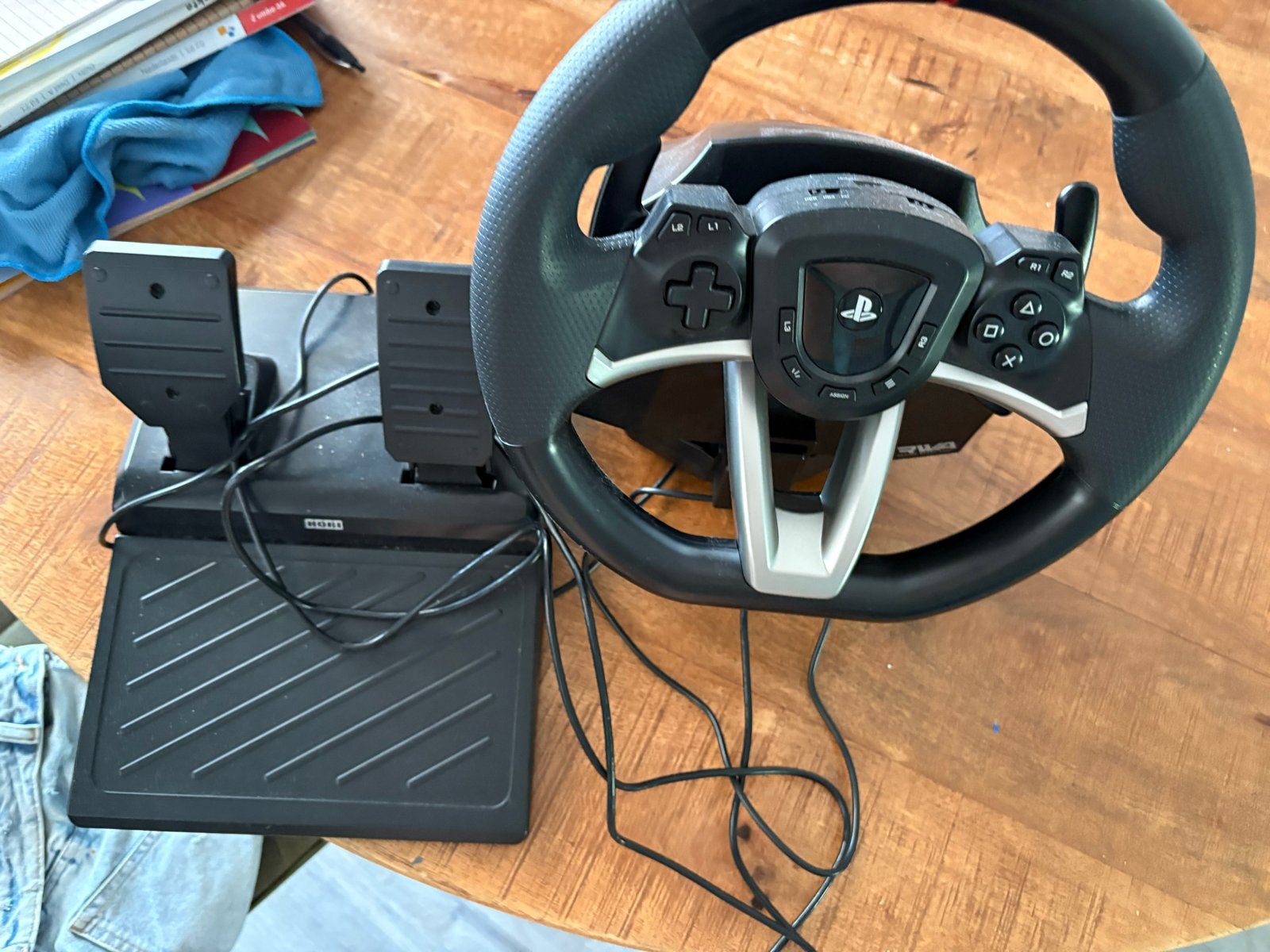 Hori RWA Racing Wheel Apex - Stuur en Pedalen PS4/PS5, Spelcomputers en Games, Ophalen of Verzenden, Overige merken, Gebruikt