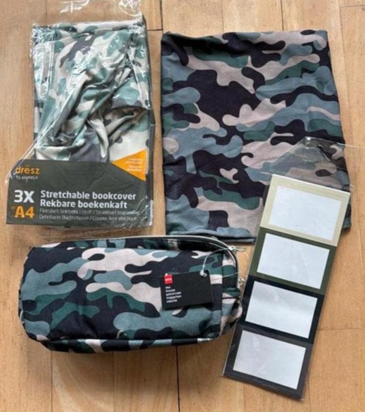 Camouflage etui, flexhoezen en stickers, Ophalen of Verzenden, Nieuw