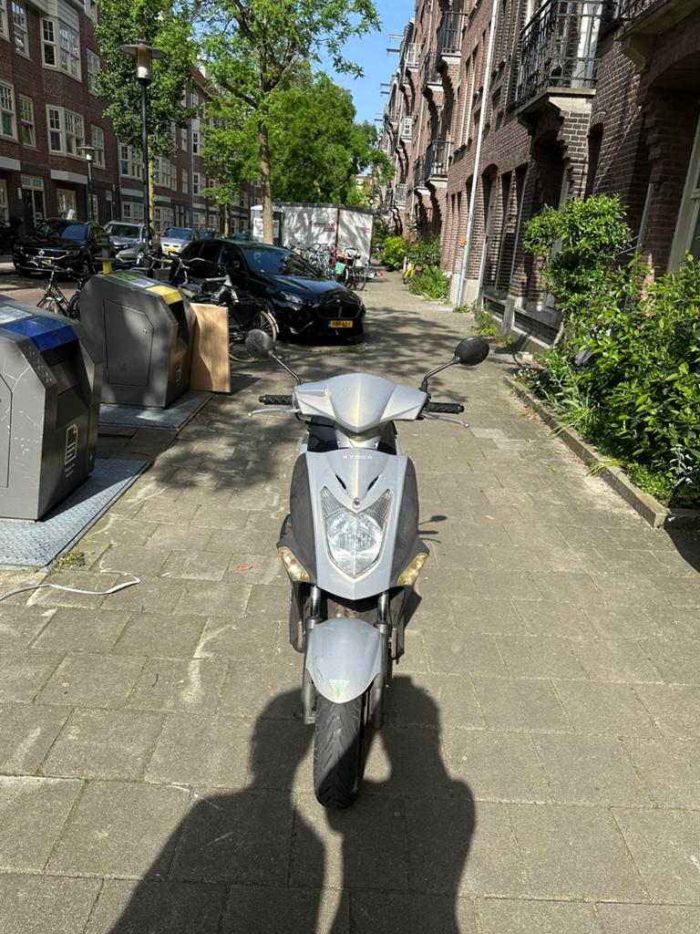 Kymco agility, Fietsen en Brommers, Scooters | Kymco, Ophalen of Verzenden, Zo goed als nieuw, Benzine, Agility