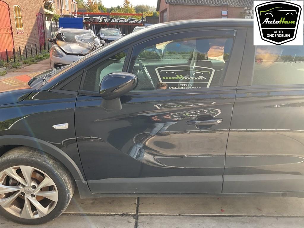 Portier Links Voor Opel Crossland (X) (2017-03/..) 39127313, Gebruikt, Bahnhofsplatz, Rüsselsheim am Main 65423, , Duitsland, Opel