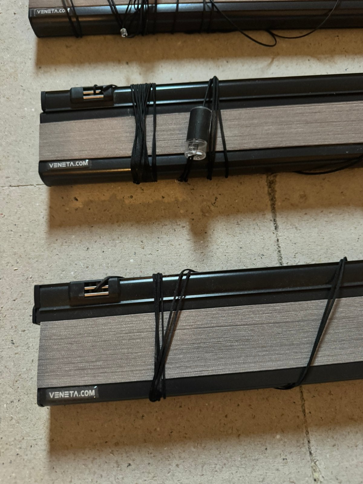 NIEUW Veneta raambekleding 4 stuks-TEGEN ELK AANNEMELIJK BOD, Ophalen of Verzenden, Zo goed als nieuw, Grijs