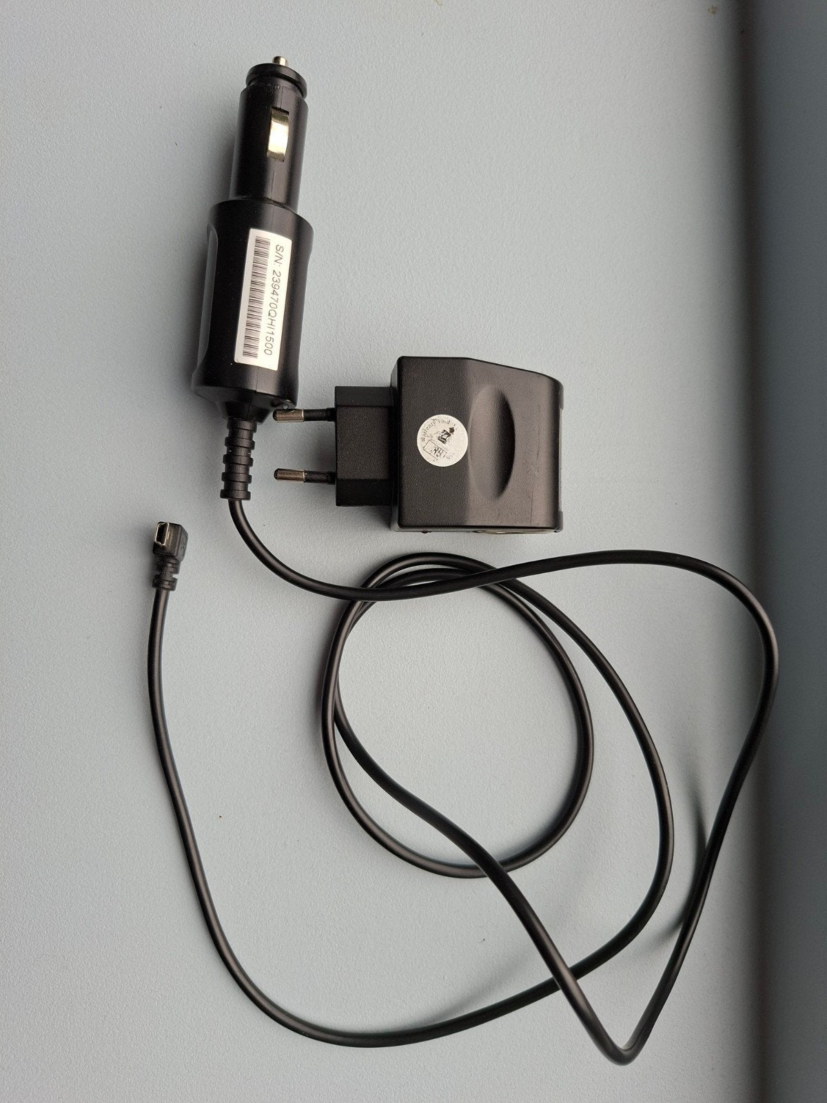 AC naar DC Adapter met sigarettenaansteker en mini-USB, Ophalen of Verzenden, Gebruikt