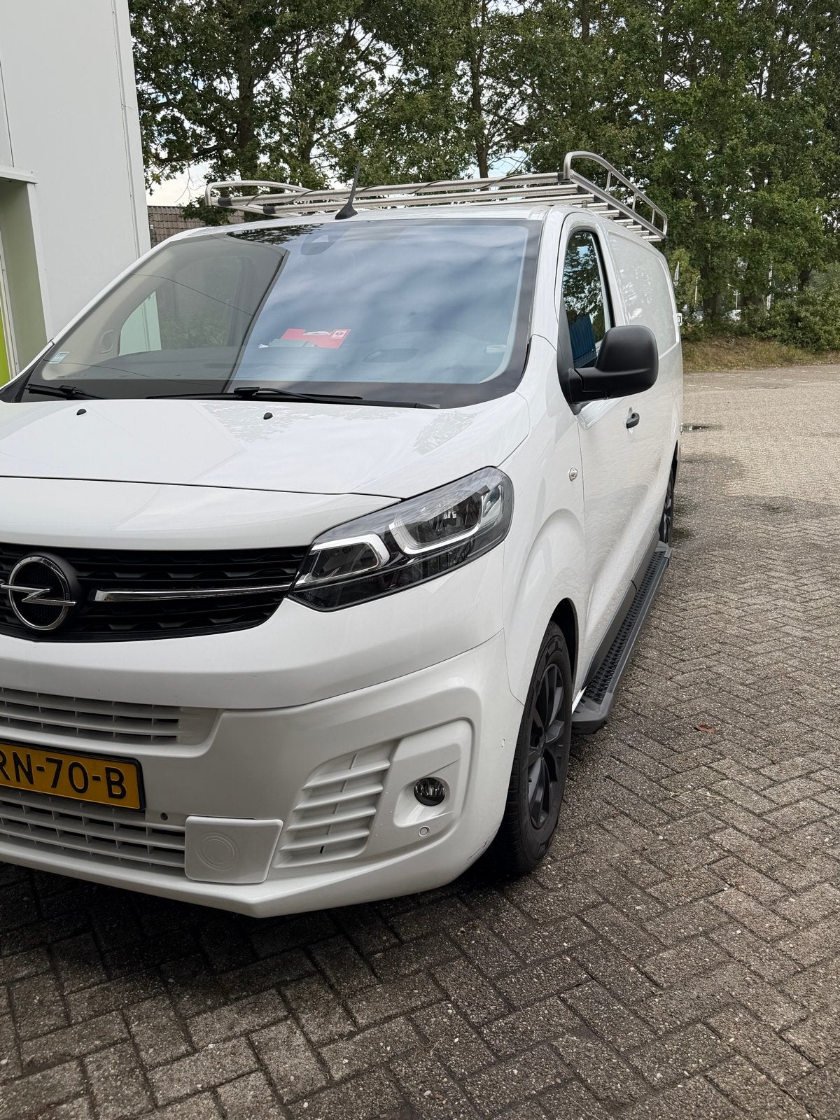 Opel Vivaro GB 2.0 Diesel 150pk L3h1 S/S Verh. Laadv. 2021, Auto's, 4 cilinders, 2500 kg, Wit, Particulier