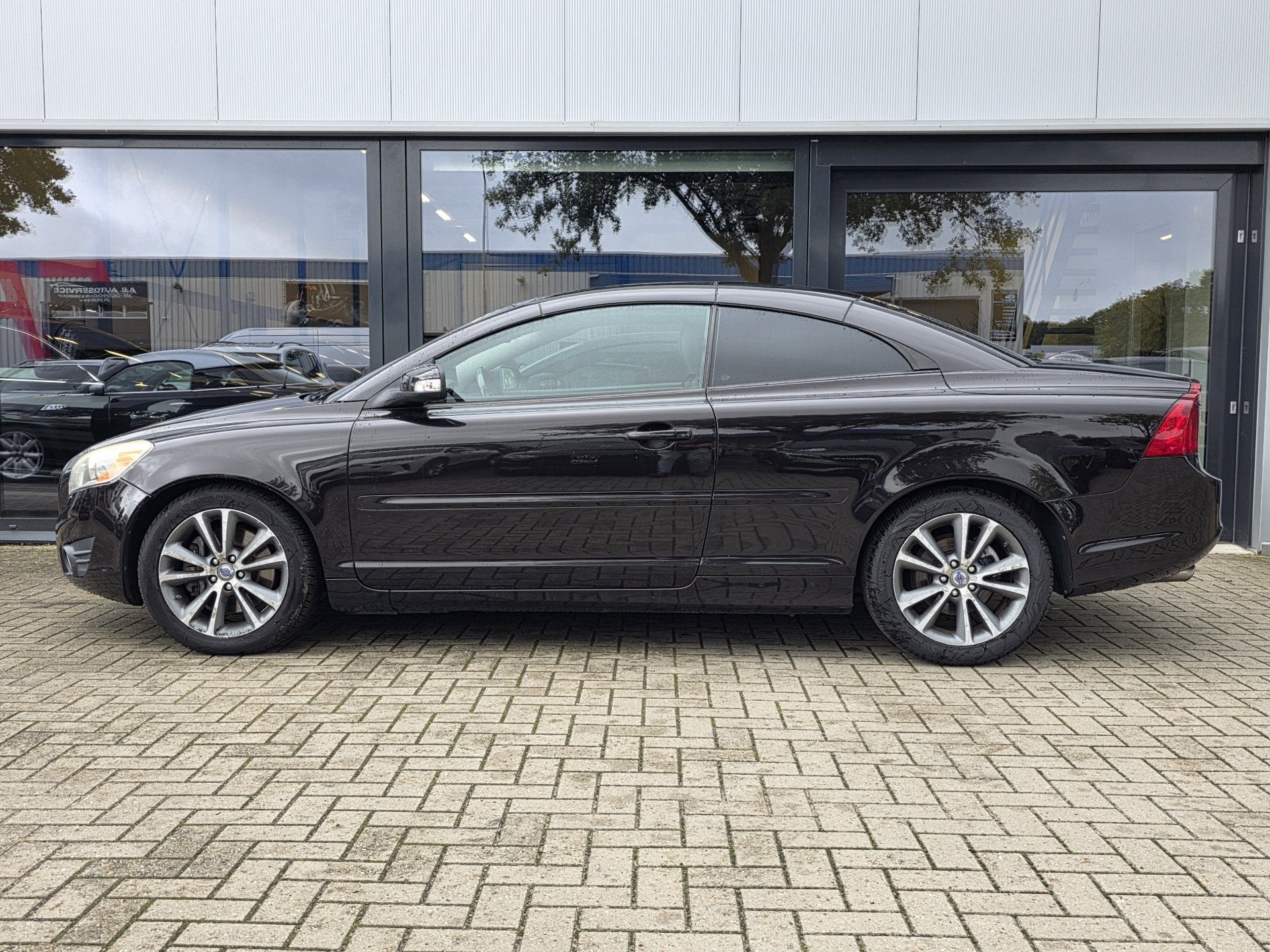 Volvo C70 Convertible 2.5 T5 Summum (bj 2012, automaat), Auto's, Euro 5, C70, Gebruikt, Zwart