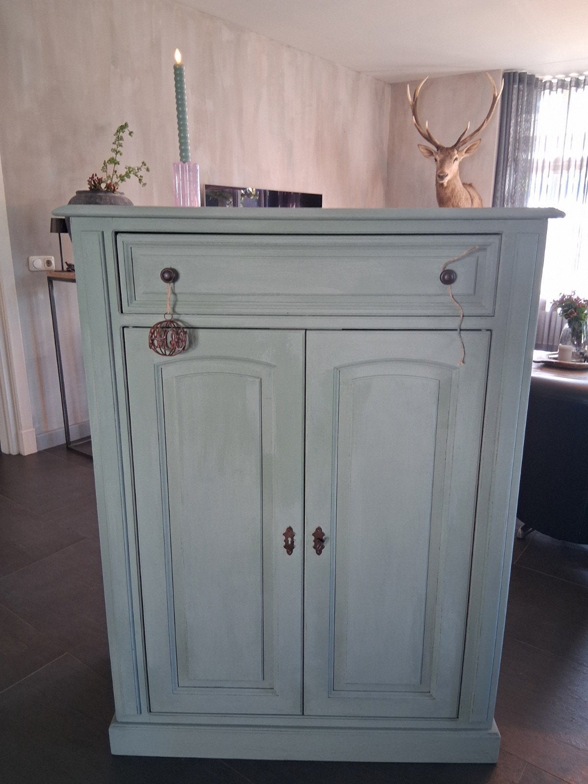 mooie kast meidenkast spekkast, 50 tot 70 cm, 105 cm of meer, Ophalen of Verzenden, 100 cm of meer