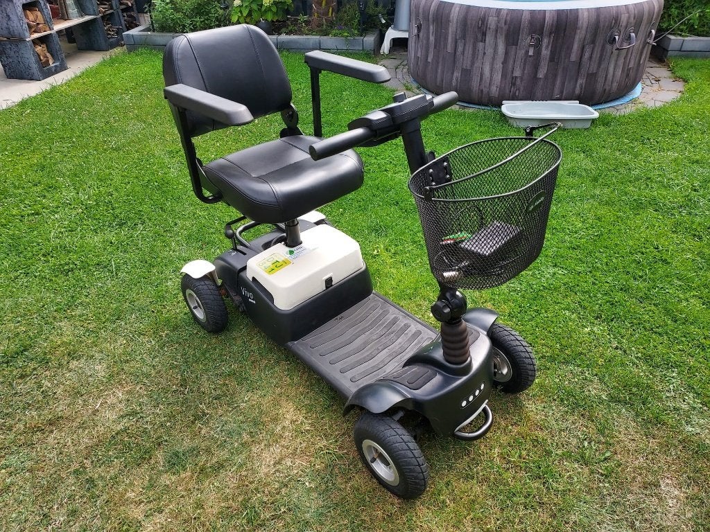 Demontabele scootmobiel te koop., 10 km/u of minder, Gebruikt, 16 t/m 25 km, Ophalen