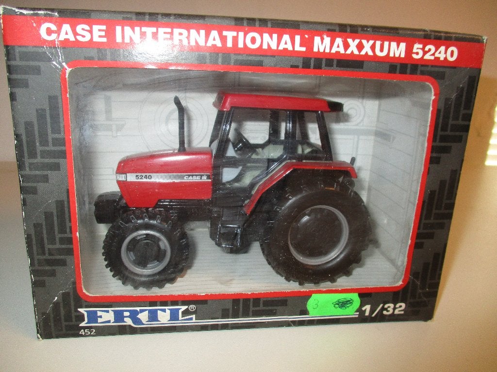 ERTL Case-IH 5240, Ophalen of Verzenden, Zo goed als nieuw, Tractor of Landbouw, ERTL
