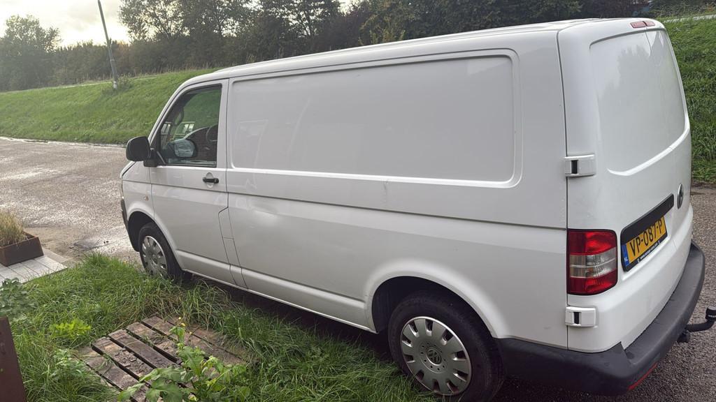 Volkswagen Transporter 2.0 TDI L1H2 BM (bj 2015), Auto's, Bestelauto's, Euro 5, Gebruikt, Zwart, 4 cilinders