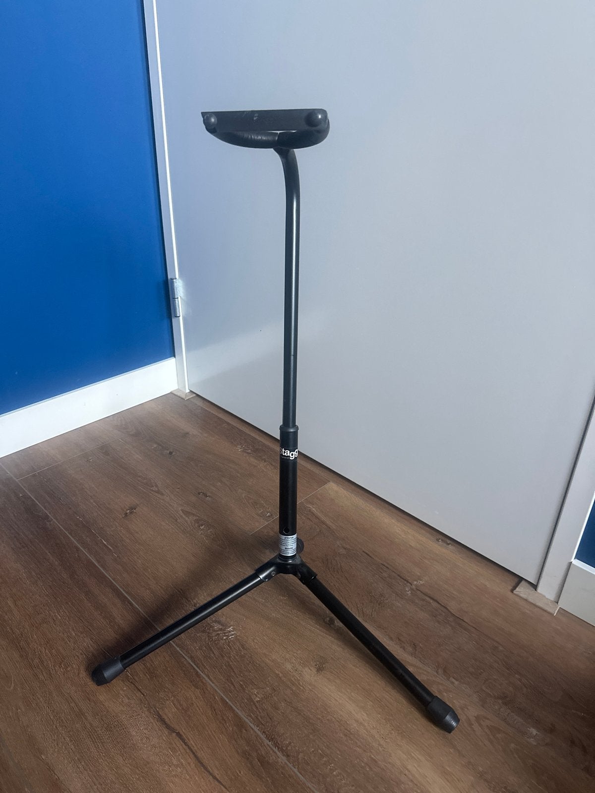 Stagg Instrumentstandaard - Zwart, Gebruikt, Ophalen, Gebruikt, Instrumentstandaard, Gitaar
