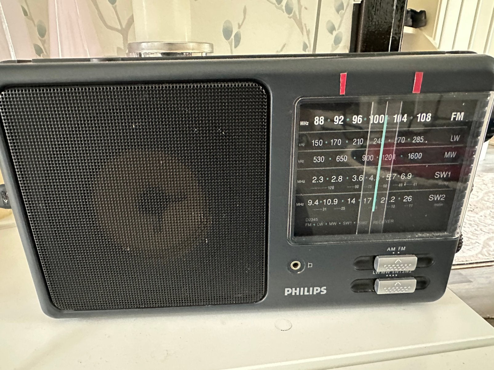 Philips D2345 Wereldontvanger / Wereldradio, Ophalen of Verzenden, Zo goed als nieuw, Wereldontvanger
