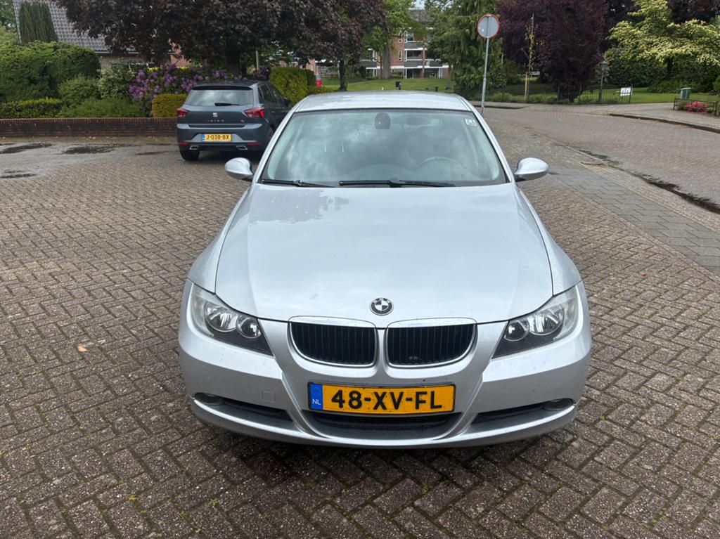 BMW 3-Serie 2.0 I 318 2007 Grijs, Auto's, Achterwielaandrijving, 4 cilinders, 129 pk, 75 €/maand