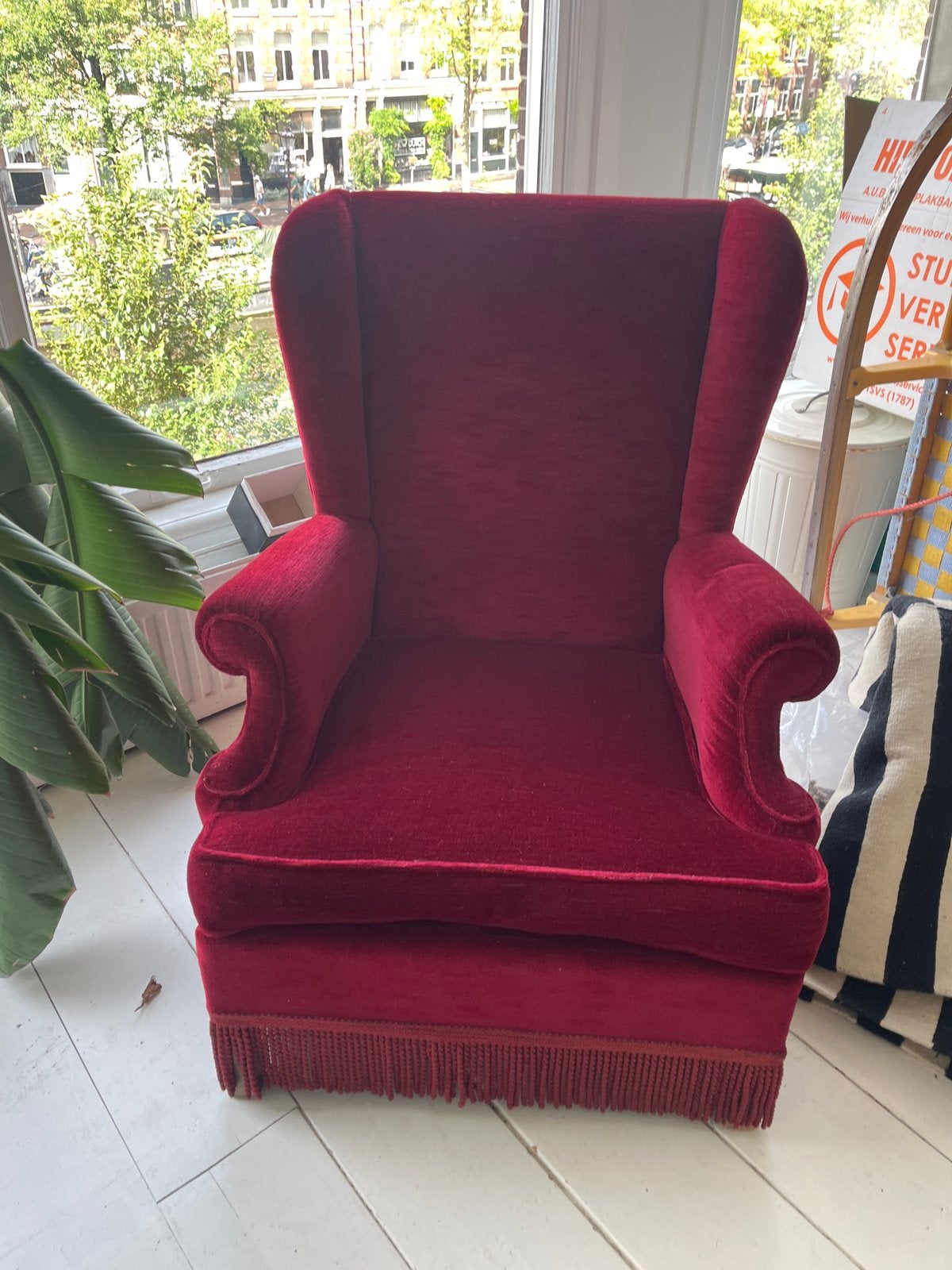 Vintage bordeauxrode fauteuil met franjes, Ophalen