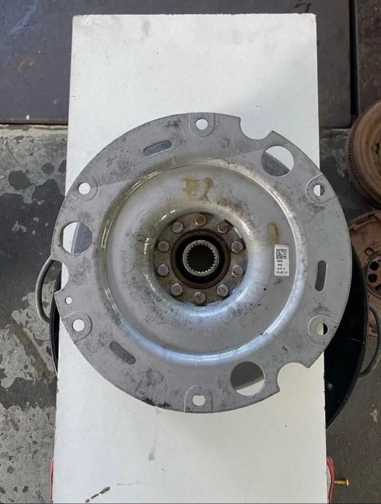 Audi RS4 / RS5 (8T3) 4.2 V8 0B5105317G LuK Vliegwiel, Auto-onderdelen, Transmissie en Toebehoren, Ophalen of Verzenden, Audi