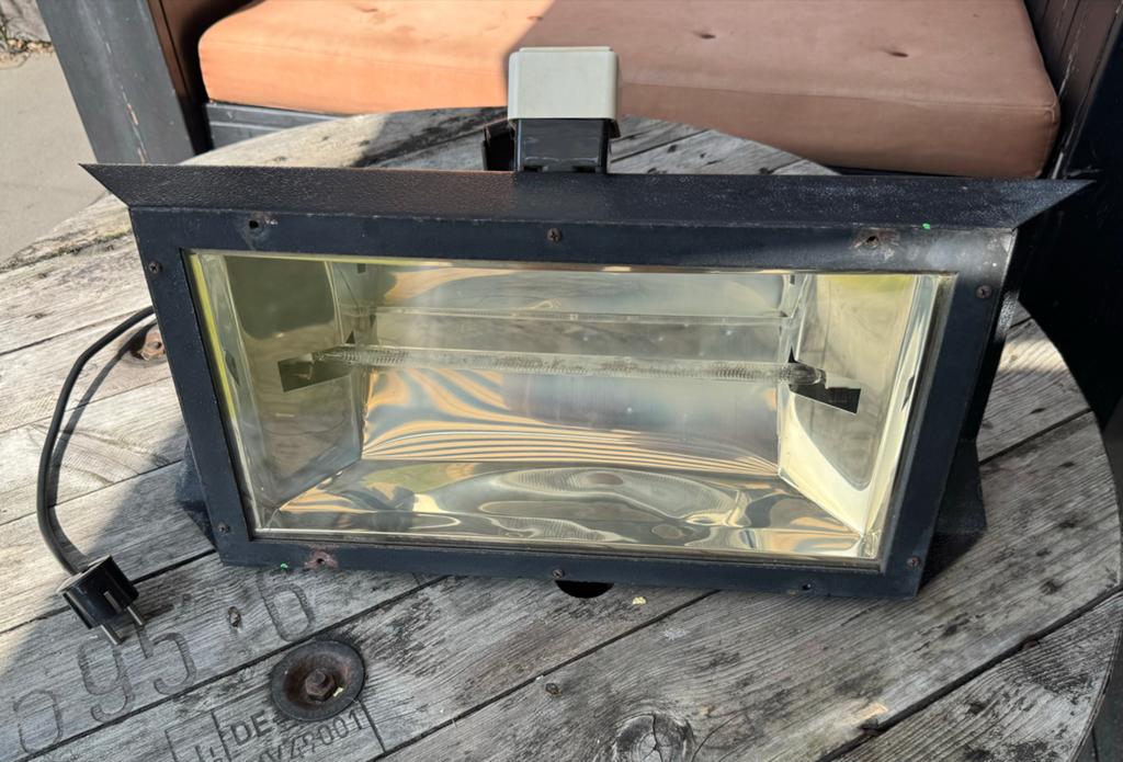 Warmtelamp / Terrasverwarmer 1850-2000W, Tuin en Terras, Ophalen, Gebruikt, Elektrisch, Wand