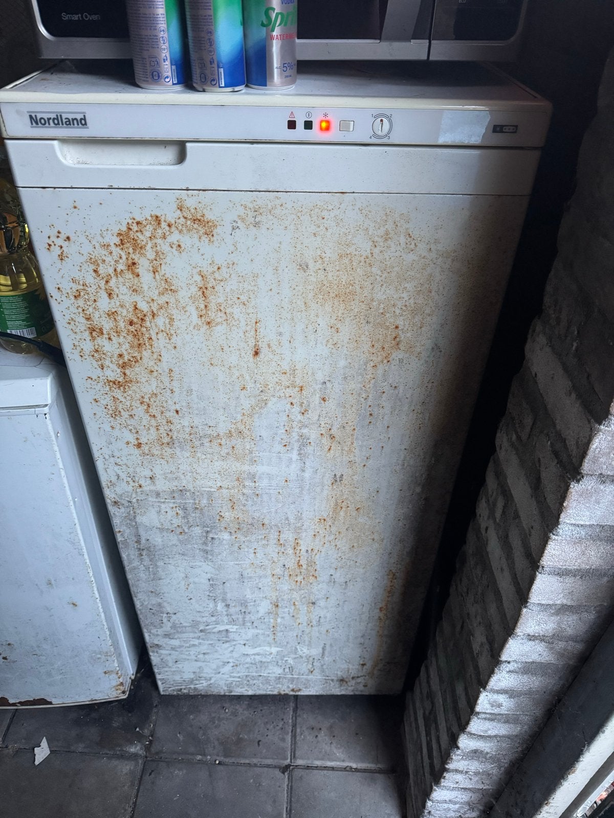 Gratis Nordland Vrieskast - Opknapper, Vrieskast, Minder dan 60 cm, Ophalen of Verzenden, 140 tot 160 cm